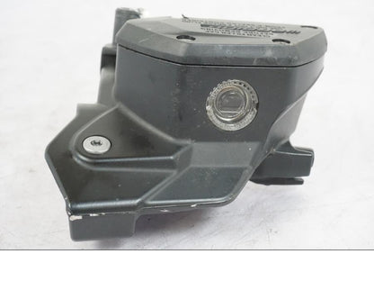 Vänster sida på Bromshuvudcylinder från en BMW R 1250 GS -2019 motorcykel.