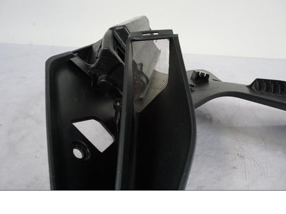 Extrabild4 på Innerskärm från en KTM 1290 Super Duke -2019 motorcykel.