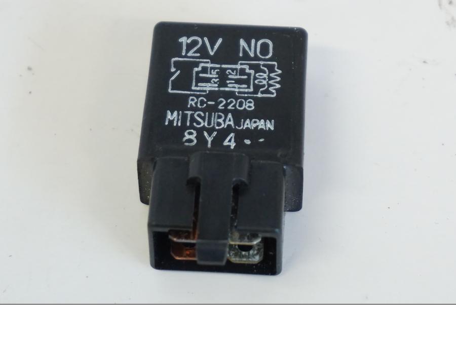 Framsidan på Relä från en Honda XL 1000 V -1999 motorcykel.