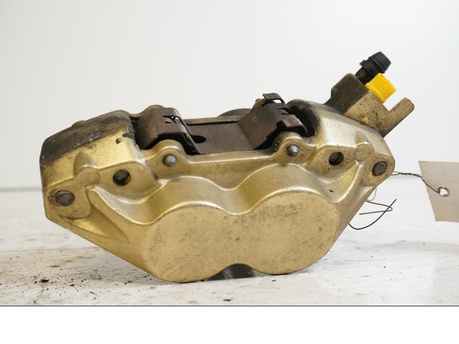 Baksidan på Bromsok från en KTM 640 SM -2004 motorcykel.