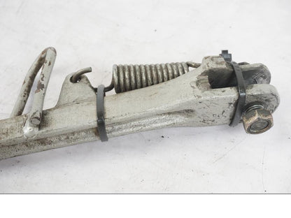 Snett uppifrån på Sidostöd från en Suzuki GSX 550 EF -1985 motorcykel.