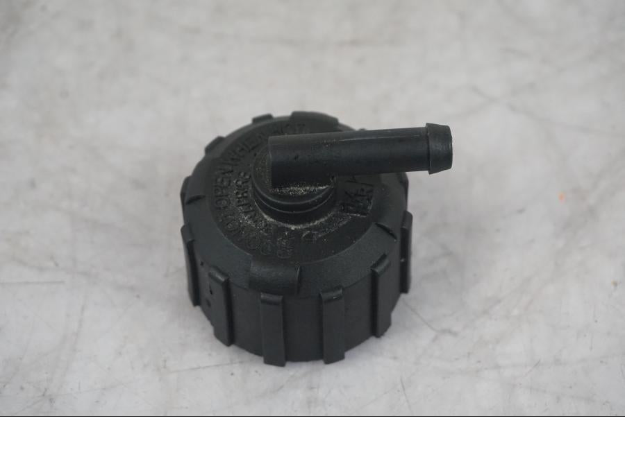 Framsidan på Vattenkylarlock från en KTM 1290 Super Adventure S -2022 motorcykel.