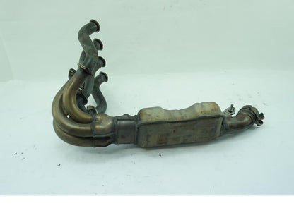 Baksidan på Grenrör från en Kawasaki ZX-6R -2008 motorcykel.