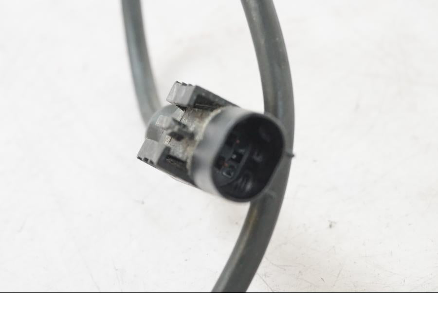 Höger sida på ABS givare från en KTM 690 Duke -2015 motorcykel.