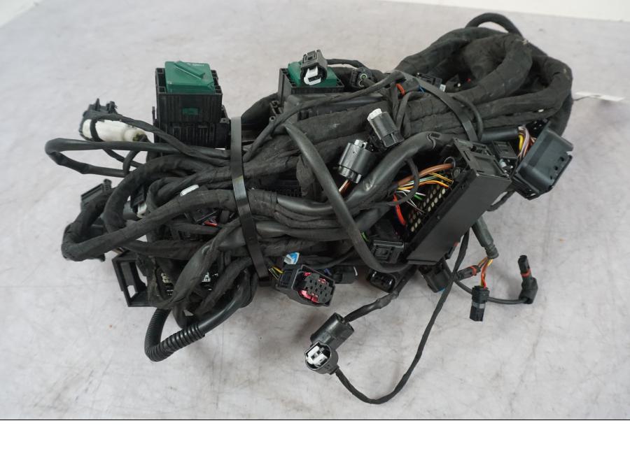 Extrabild4 på Kabelstam från en BMW K 1600 GTL -2015 motorcykel.