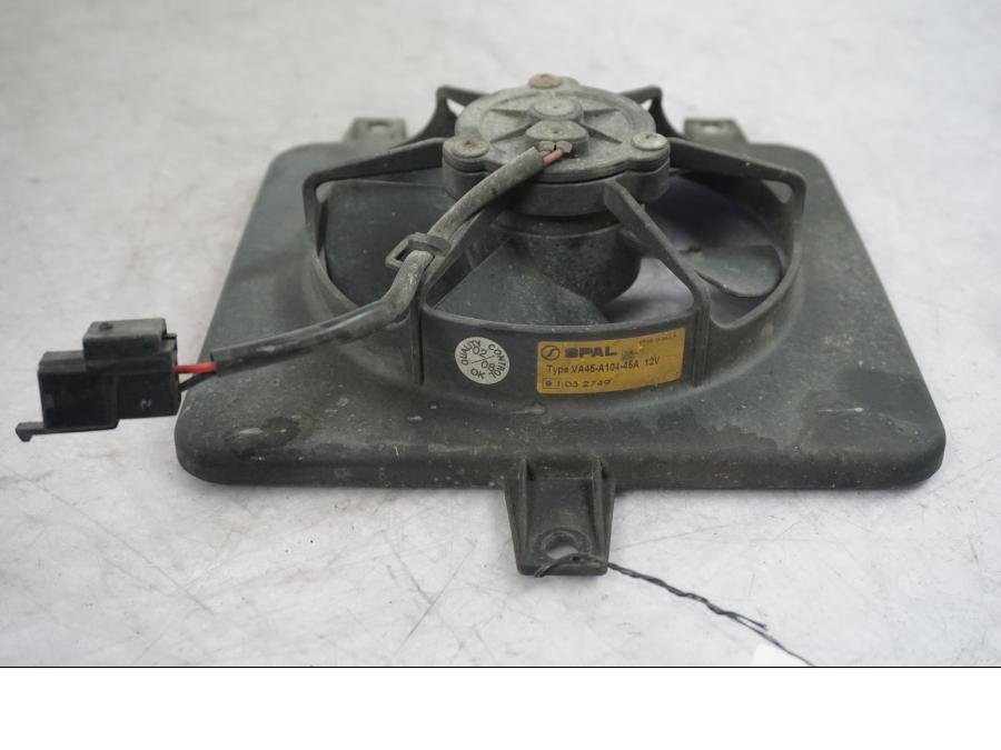 Extrabild1 på Vattenkylfläkt från en Triumph Tiger -2009 motorcykel.