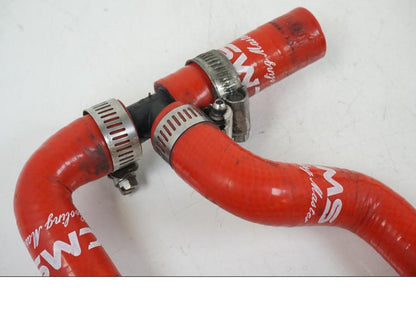 Höger sida på Vattenkyl Slang Set från en Aprilia RS 125 -2008 motorcykel.