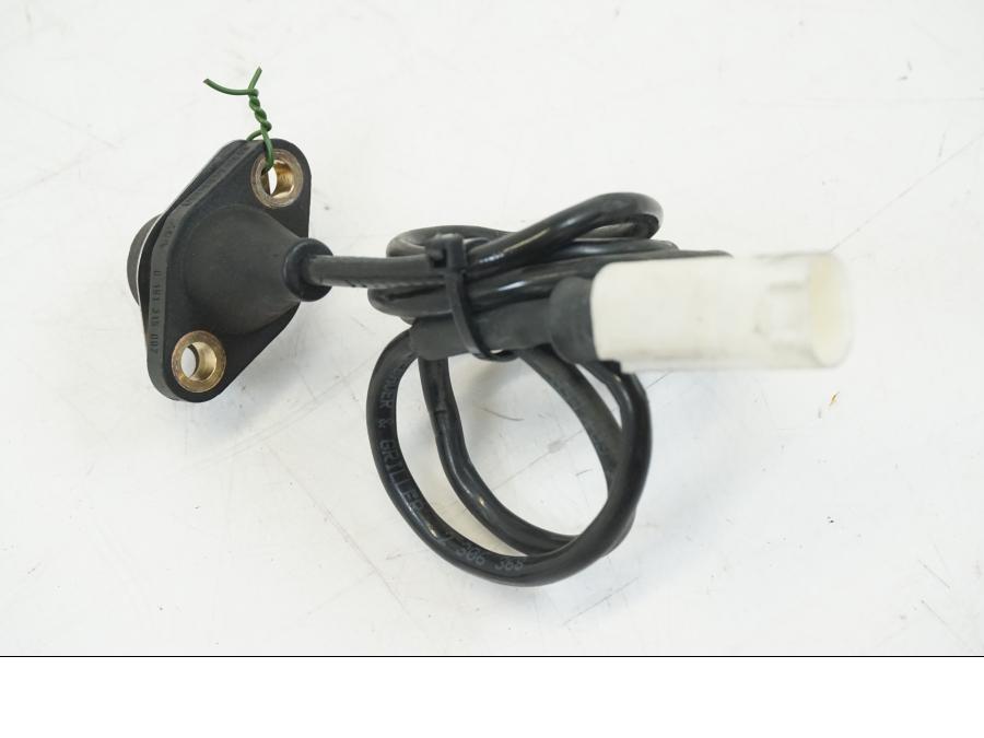 Vänster sida på ABS givare från en BMW K 1200 LT -2004 motorcykel.