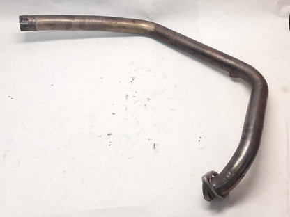 Baksidan på Grenrör från en BMW F 650 GS -2002 motorcykel.