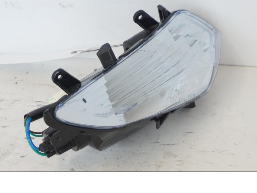 Baksidan på Blinkers från en Kymco Agility 125 -2019 scooter.