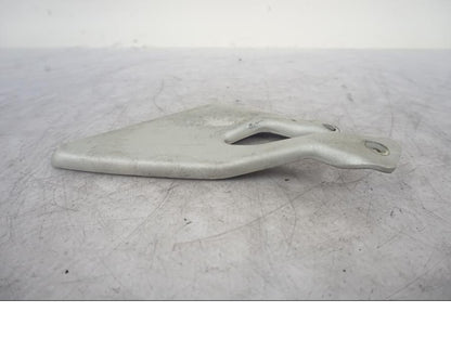 Höger sida på Fotpinnehälskydd från en KTM 990 Super Duke -2006 motorcykel.