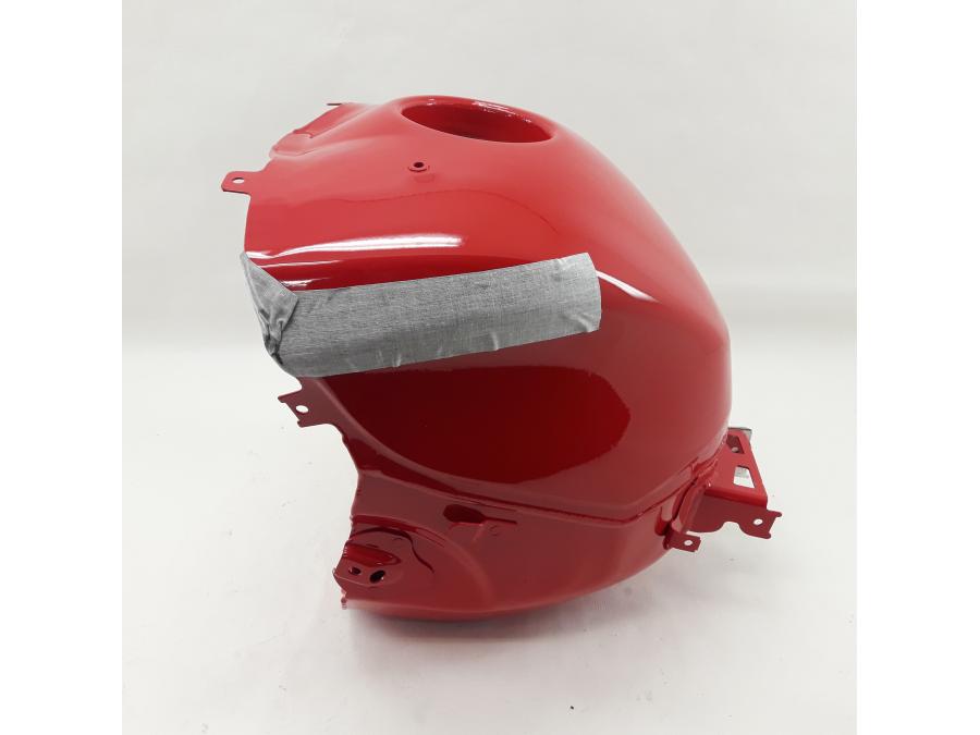 Baksidan på Bensintank från en BMW S 1000 R -2018 motorcykel.