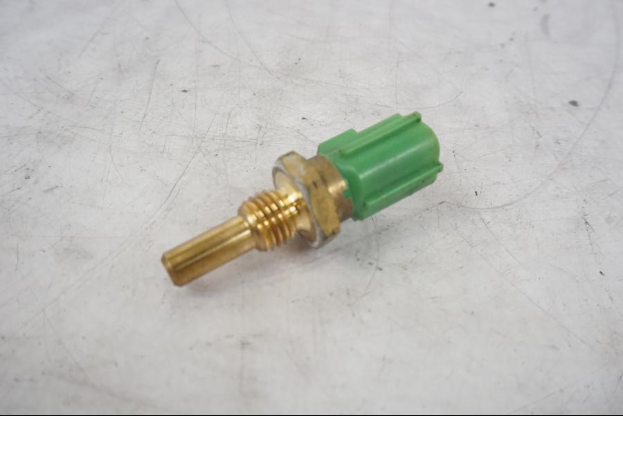 Framsidan på Temperatursensor från en Suzuki GSX-R 1000 -2005 motorcykel.