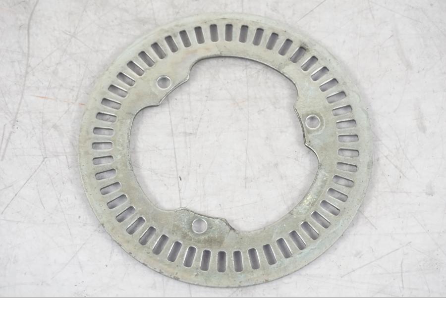 Framsidan på ABS krans från en Suzuki GSF 1250 -2010 motorcykel.