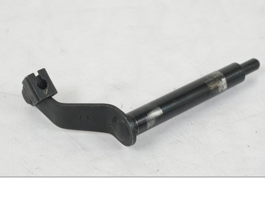 Snett uppifrån på Kopplingsarm från en Honda CBR 125 R -2006 motorcykel.