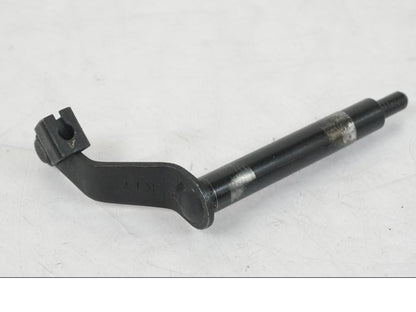 Snett uppifrån på Kopplingsarm från en Honda CBR 125 R -2006 motorcykel.