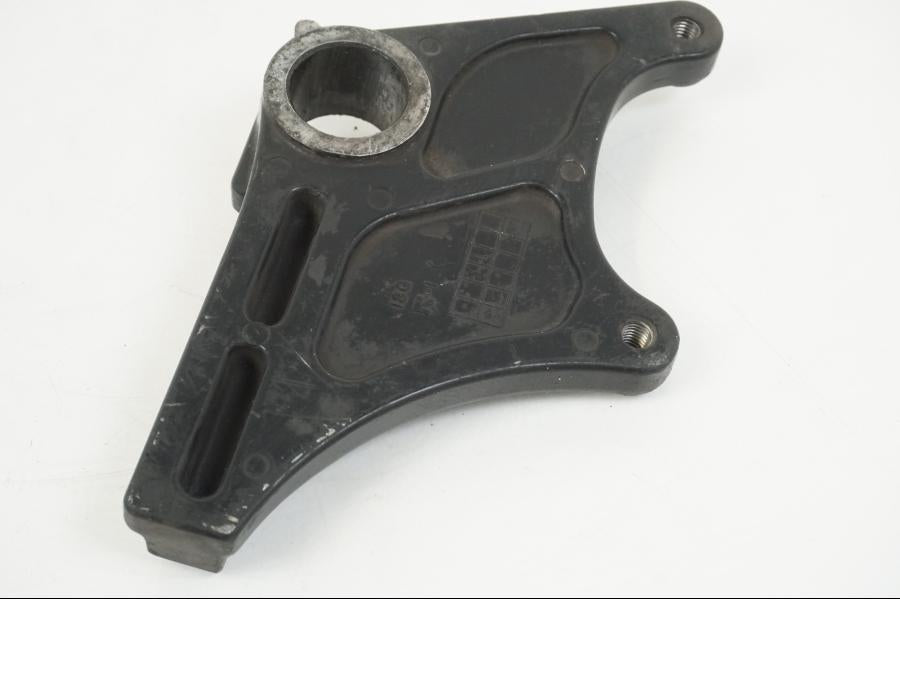 Extrabild1 på Bromsoksfäste från en Suzuki GSX-R 1000 -2003 motorcykel.