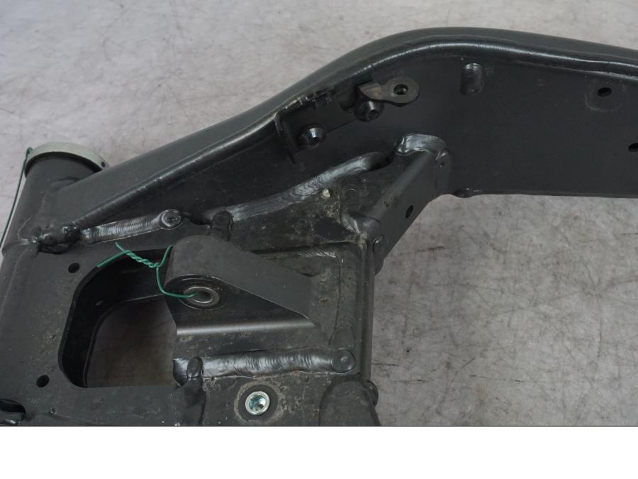 Extrabild2 på Sving från en Yamaha MT-09 -2024 motorcykel.