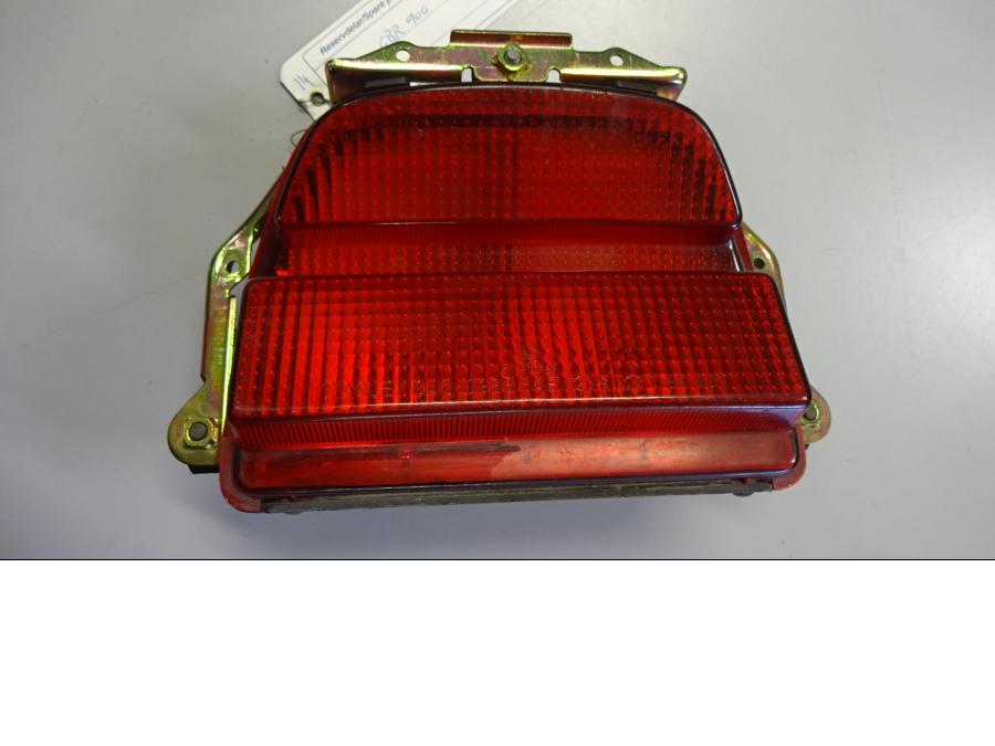 Framsidan på Baklampa från en Honda CBR 900 RR -1996 motorcykel.