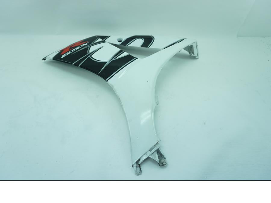 Baksidan på Sidkåpa från en Suzuki GSX-R 1000 -2008 motorcykel.