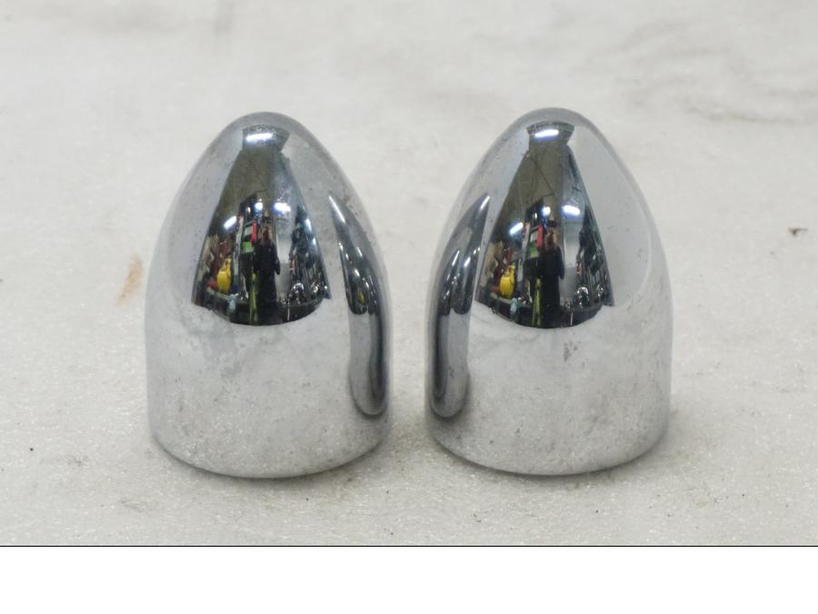 Baksidan på Gaffelbendekor från en Suzuki VL 800 -2004 motorcykel.