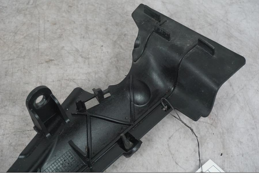 Extrabild1 på Vindavvisare från en BMW K 1600 GTL -2015 motorcykel.