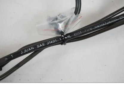 Baksidan på Bromsledning från en BMW F 650 CS -2002 motorcykel.