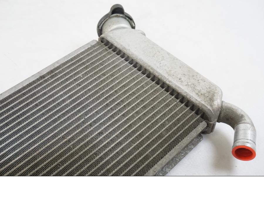 Extrabild4 på Vattenkyl från en Kawasaki ER-6F -2010 motorcykel.