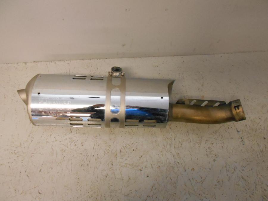 Baksidan på Ljuddämpare från en BMW R 1200 GS -2012 motorcykel.