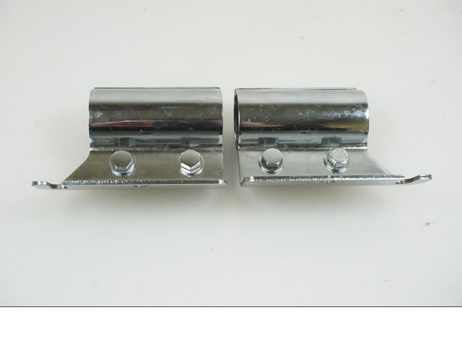 Höger sida på Strålkastarfäste från en H-D Harley diverse -2024 motorcykel.