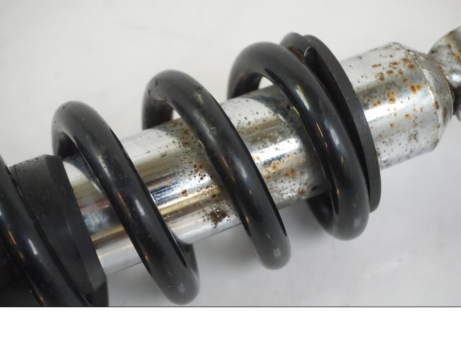 Extrabild2 på Stötdämpare från en BMW F 650 CS -2002 motorcykel.