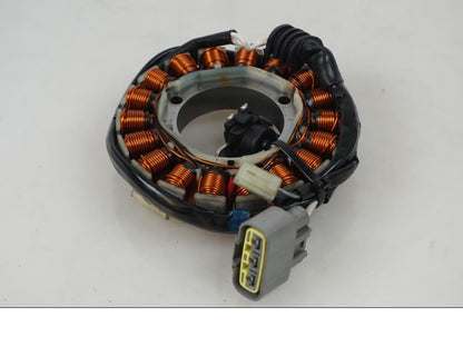 Framsidan på Generator från en Yamaha MT-07 -2014 motorcykel.