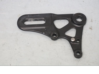 Framsidan på Bromsoksfäste från en Triumph Street Twin -2016 motorcykel.