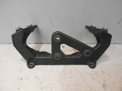 Framsidan på Instrumentfäste från en BMW K 1300 R -2009 motorcykel.