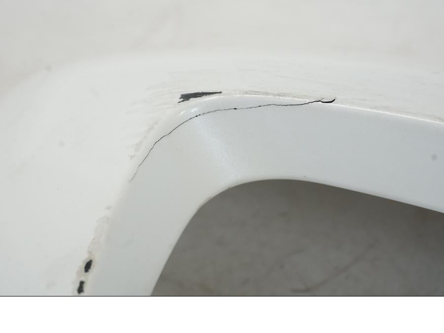 Extrabild1 på Sidkåpa från en Triumph Speed Triple -2021 motorcykel.