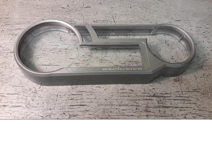 Framsidan på Instrumentfront från en BMW K 1600 -2014 motorcykel.