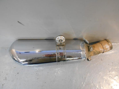 Baksidan på Ljuddämpare från en BMW R 1200 RS -2016 motorcykel.