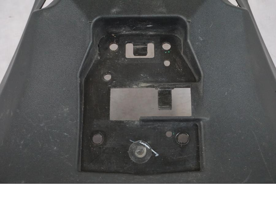 Extrabild3 på Undertail från en Kawasaki Z 900 -2019 motorcykel.