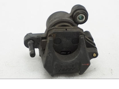 Baksidan på Bromsok från en Buell XB9S -2003 motorcykel.