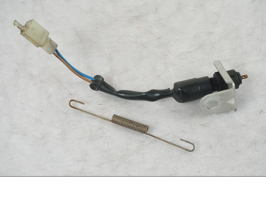 Framsidan på Bromsljuskontakt från en Triumph Daytona 955I -2000 motorcykel.