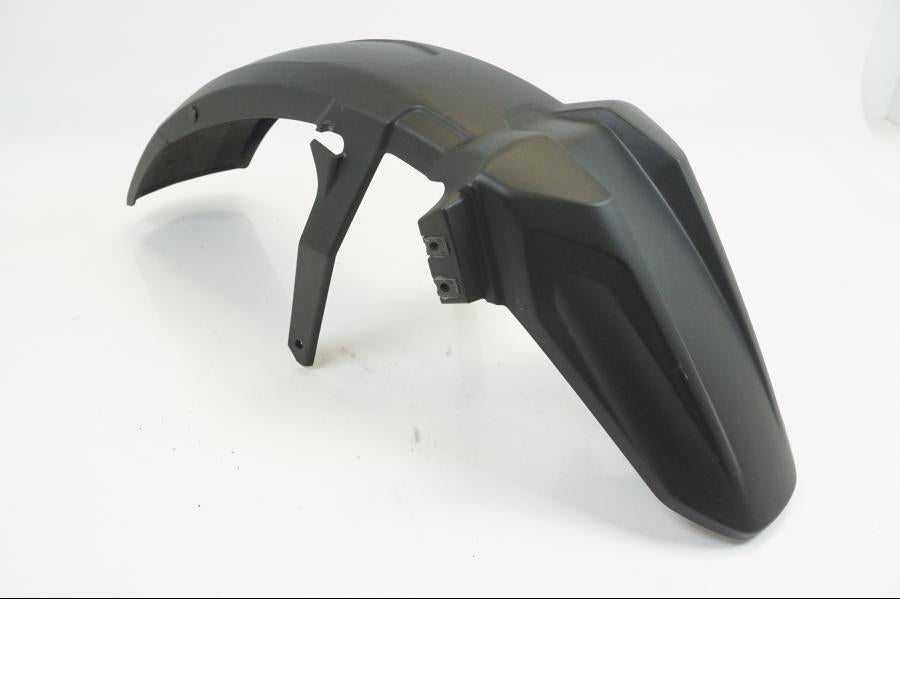 Baksidan på Framskärm från en Triumph Tiger 1200 -2018 motorcykel.