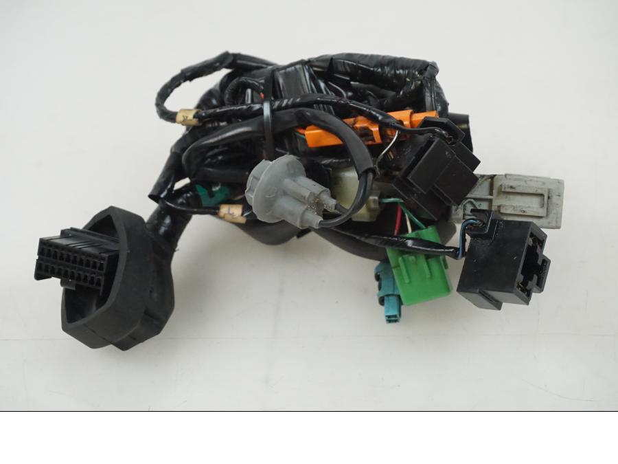 Framsidan på Kablage från en Honda CBR 1000 -2005 motorcykel.