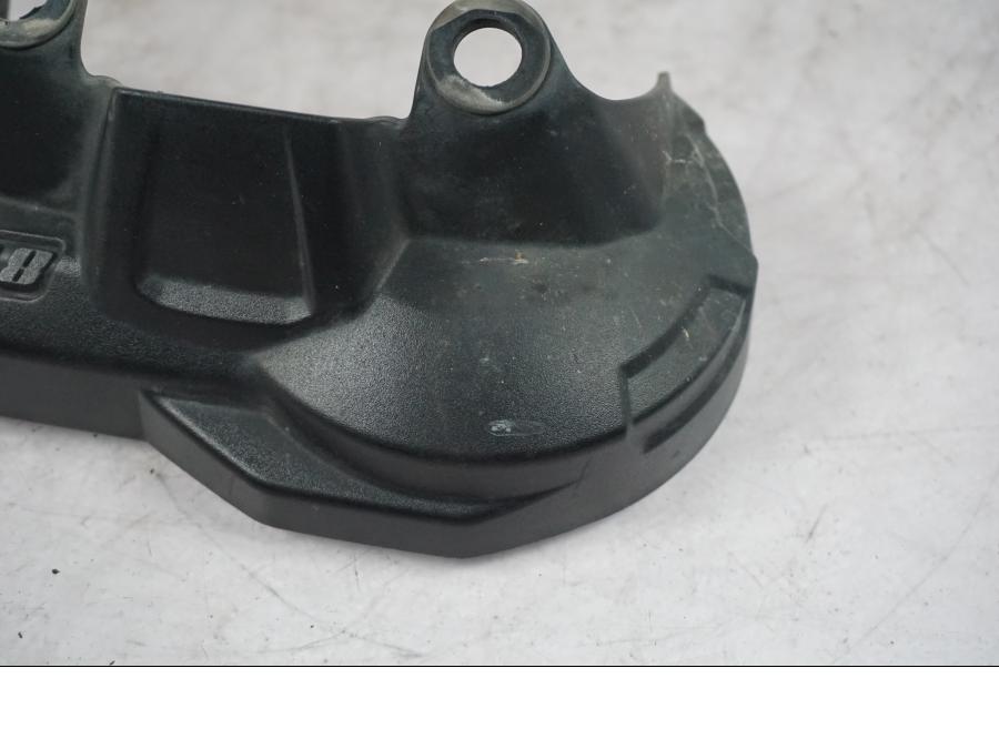 Höger sida på Instrumentkåpa från en Triumph Tiger Explorer -2016 motorcykel.