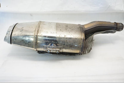 Baksidan på Ljuddämpare från en Triumph Daytona 675 -2008 motorcykel.