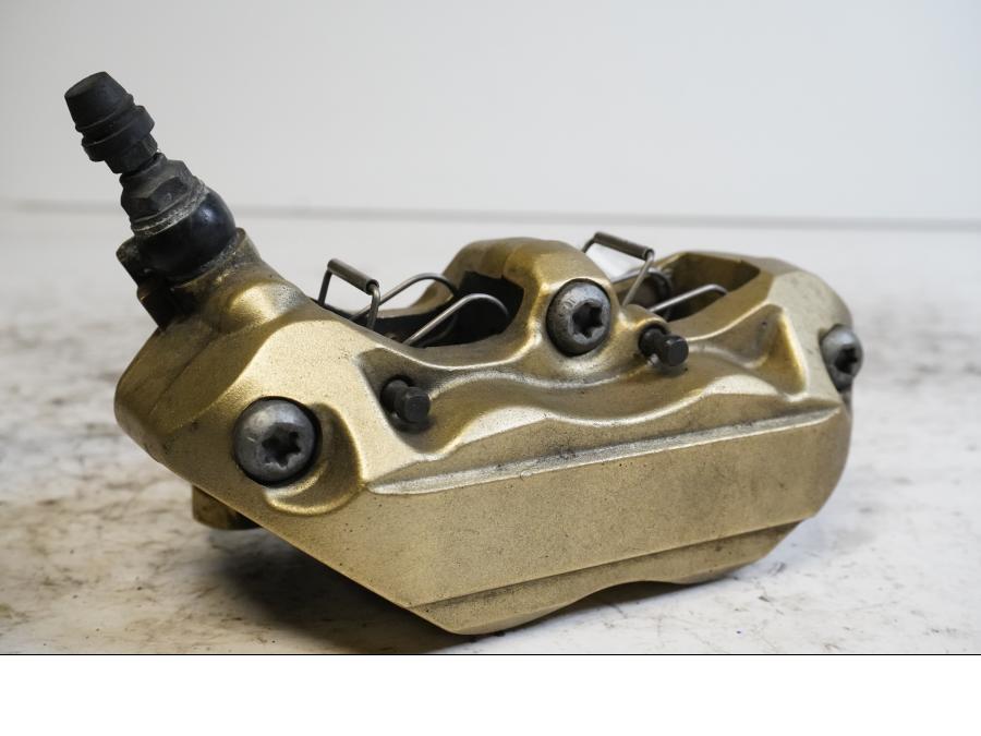 Baksidan på Bromsok från en BMW S 1000 RR -2010 motorcykel.