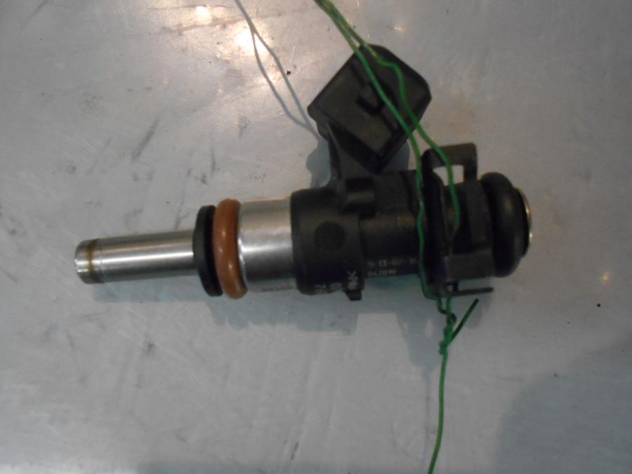 Baksidan på Spridare från en BMW R 1200 RS -2016 motorcykel.