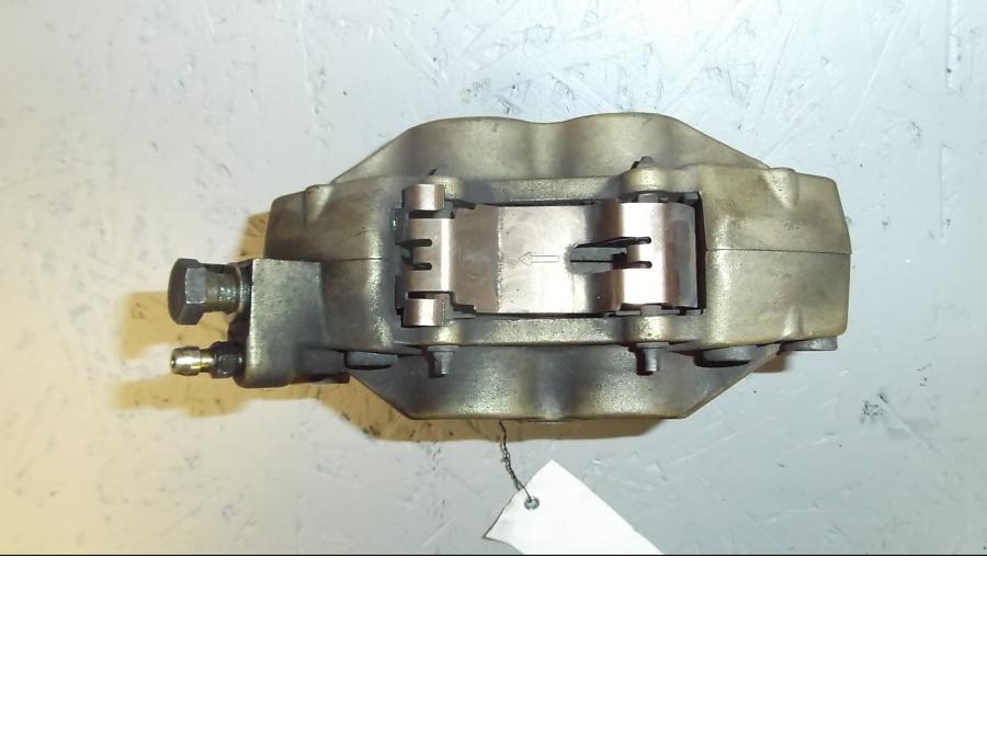 Baksidan på Bromsok från en KTM 640 Duke -2002 motorcykel.