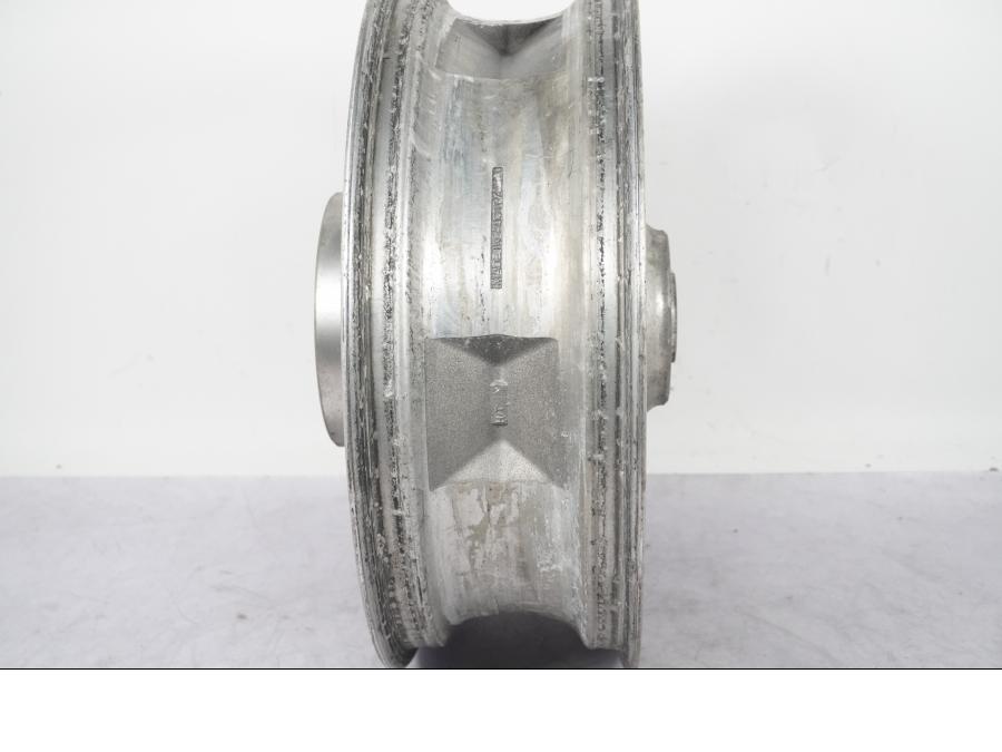 Extrabild1 på Fälg från en H-D Touring Street Glide FLHX -2009 motorcykel.