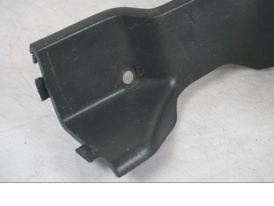 Baksidan på Instrumentkåpa från en Honda CBR 1100 XX -1999 motorcykel.