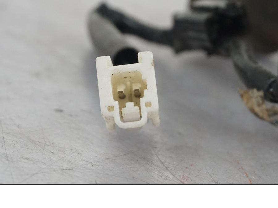 Extrabild2 på Instrumentkablage från en Honda CBR 1100 XX -1999 motorcykel.